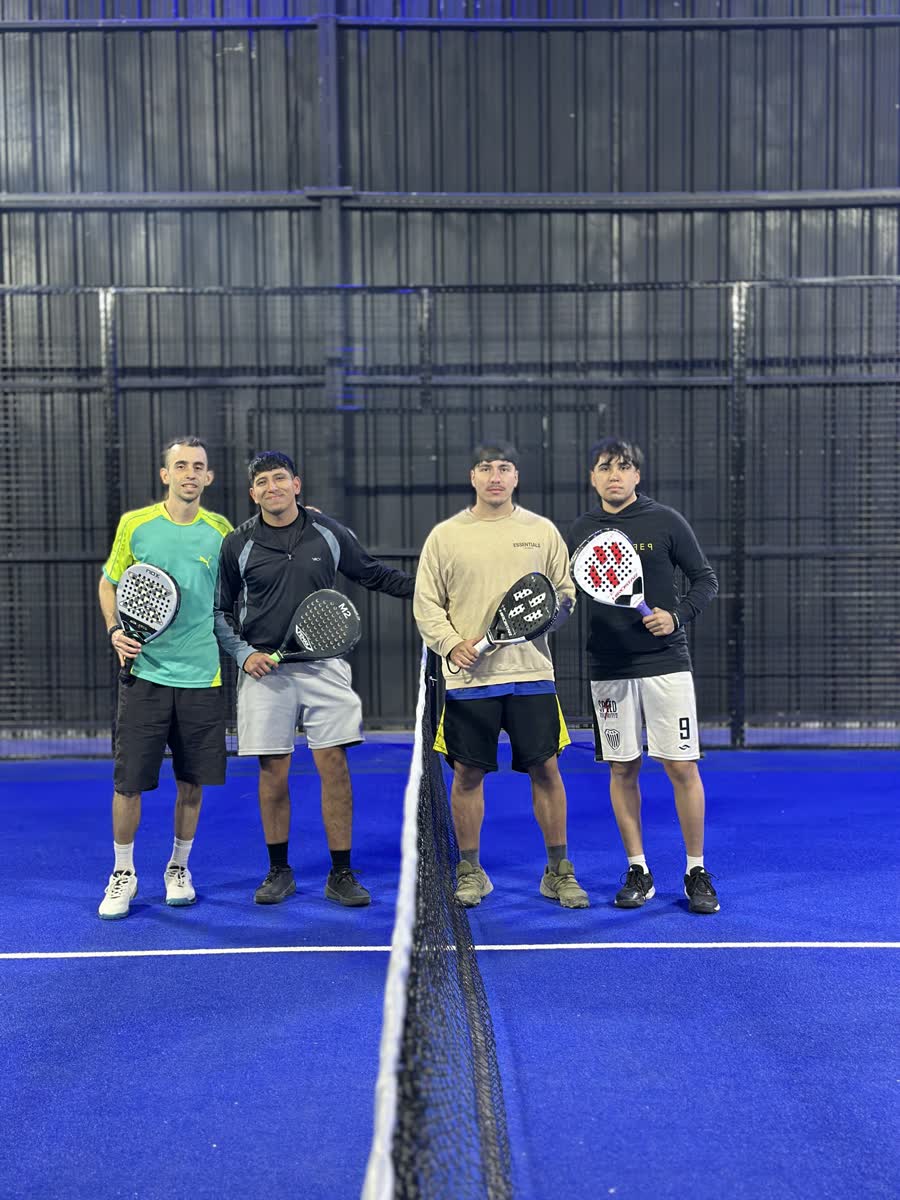 Jugador del Primer Torneo Junio 2026 en la cancha de Muzzaga